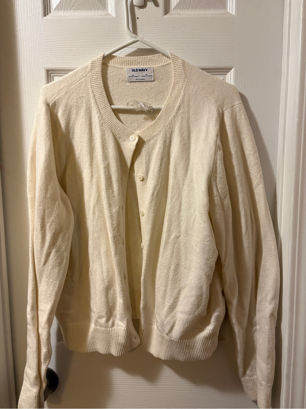 Old Navy Women’s Cream Button-Up Cardigan Sweater